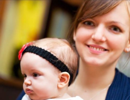 Lenka Medvecová pro eduworld.sk: Mnohé informácie o&nbsp;spánku detí na internete rodičov zbytočne vystresujú. Od detí čakajú potom zázraky